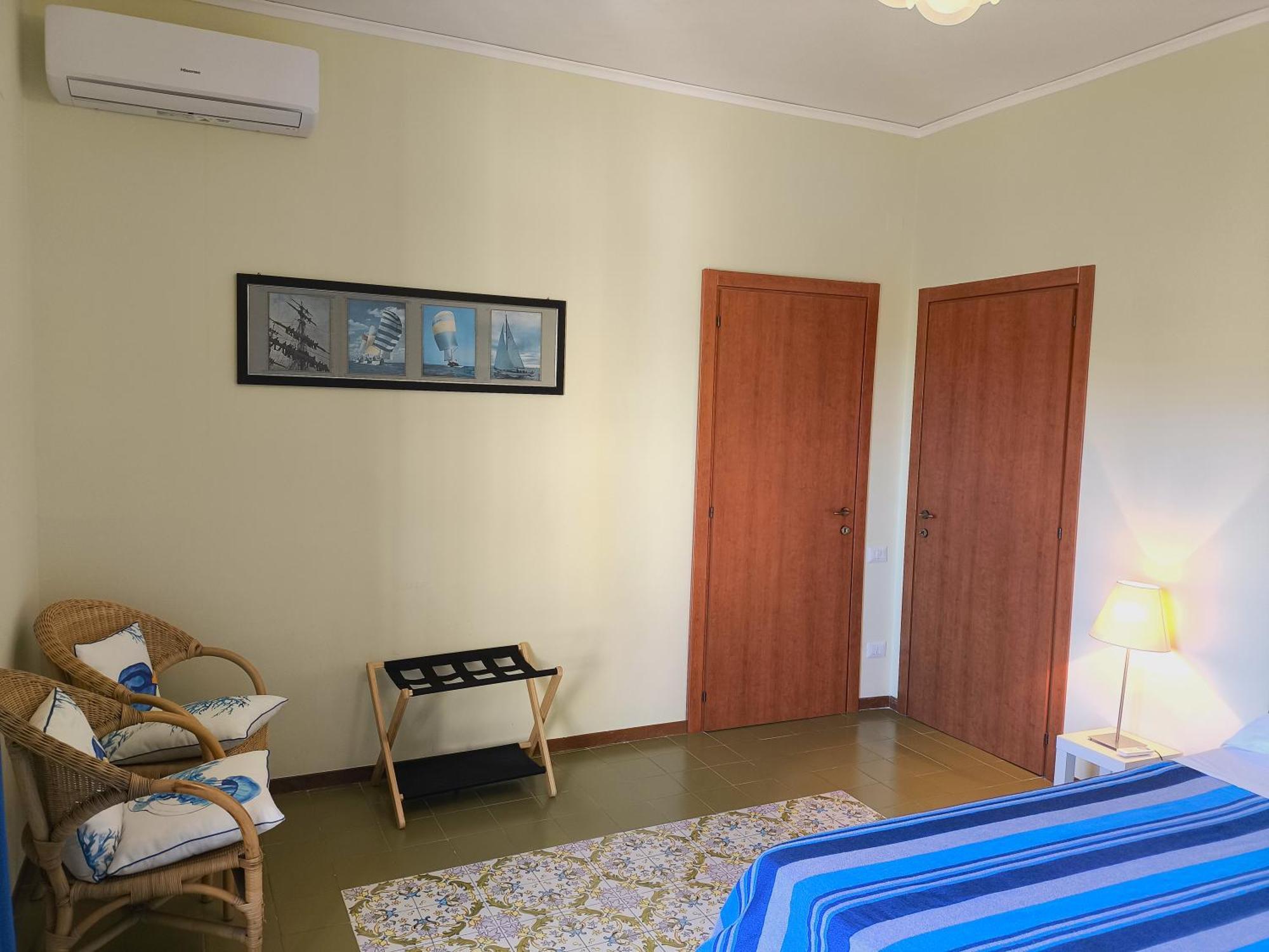 Casa Mar - Elegant Apartment With Pool And Panoramic Terrace In The Heart Of Сорренто Экстерьер фото